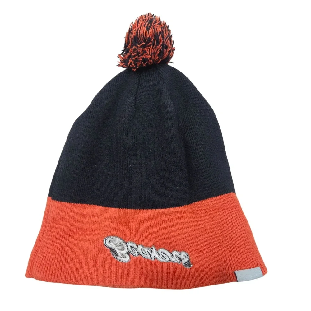Pacific Headwear Beavers Pom-Pom Knit Beanie Hat Style‎ 649K OSFM Black & Orange